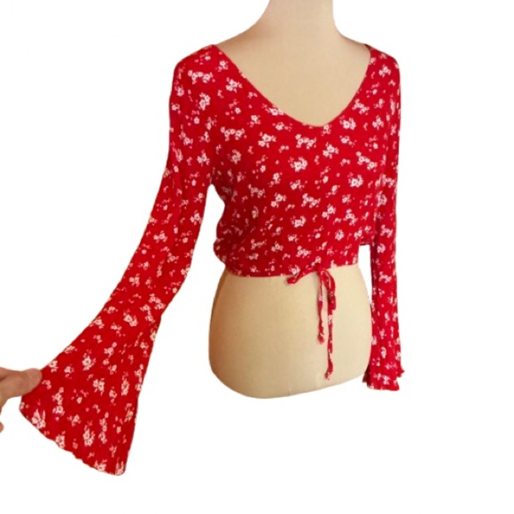 Full Tilt Red floral bell sleeve hippie crop top